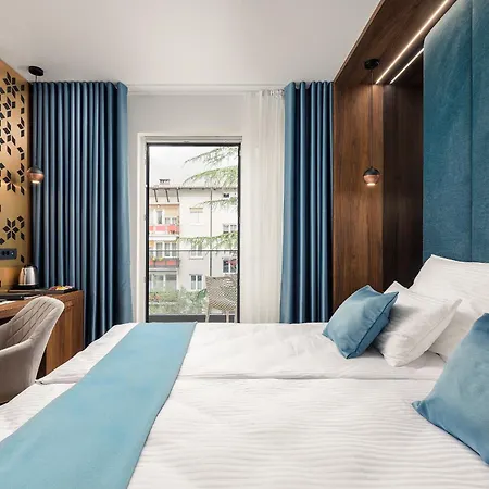 Eden 3* Tolmin